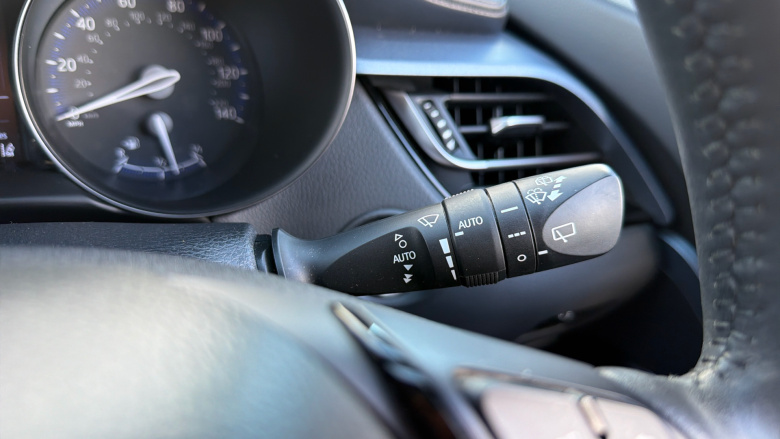 Toyota C-HR 1.8 Hybrid Design 5dr CVT Hybrid Hatchback